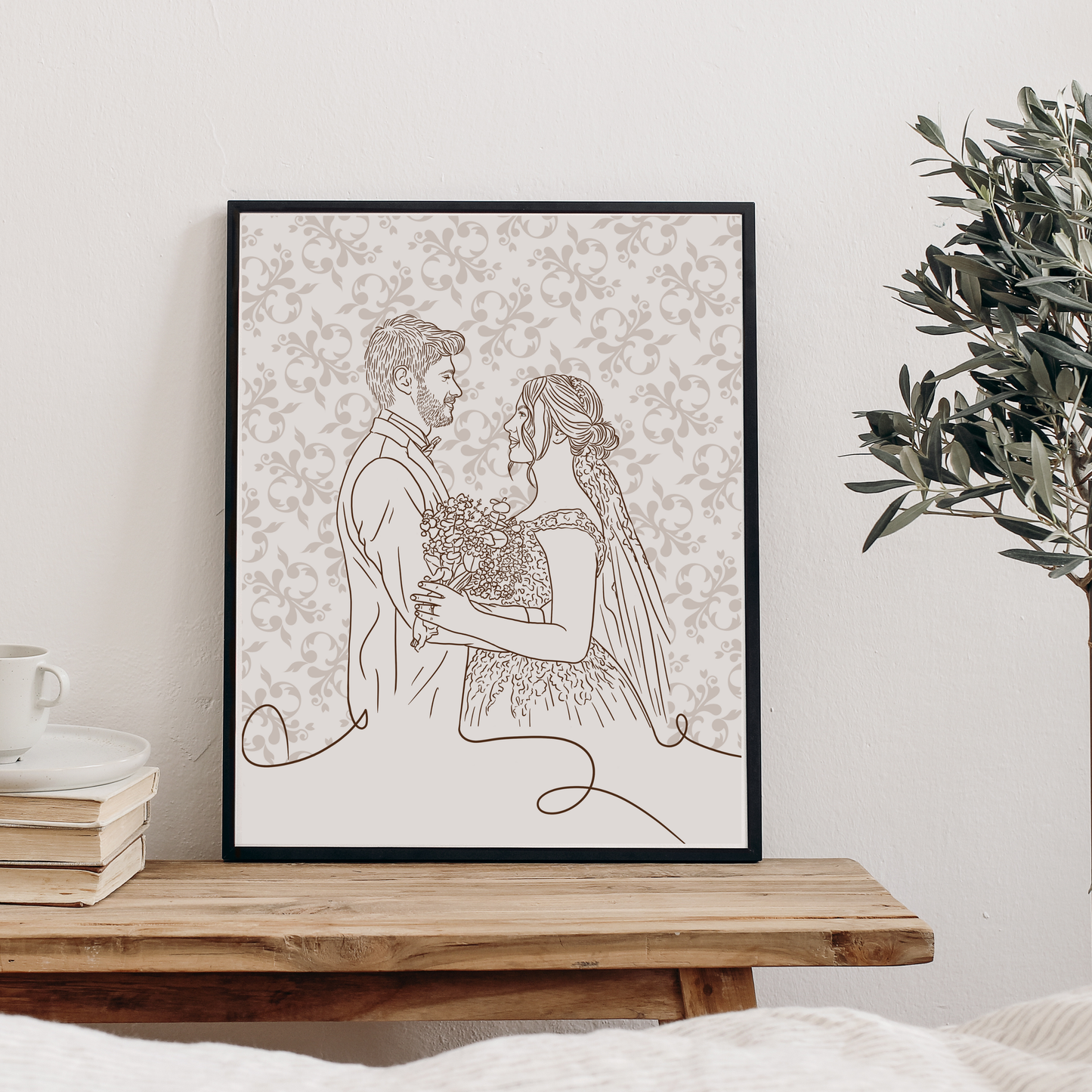 Handgezeichnetes Hochzeitsportrait eines Brautpaares im Line-Art Stil mit beigem Blumenhintergrund